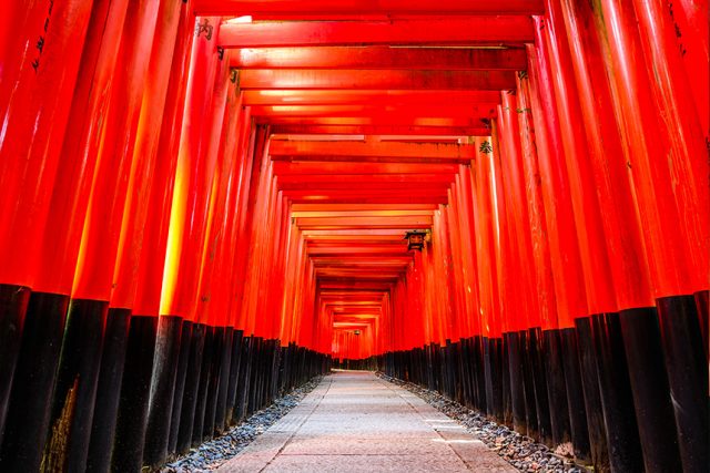 京都最有人气的地方——伏见稻荷大社